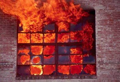 Non-Fire-Resistant-Glass-Does-Not-Keep-Away-From-Flame-Fume-Smoke.jpg